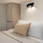 Modern Urban Loft Next To Center - By Nuvia Domus Appartement Thessaloniki