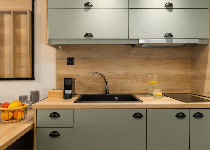 Modern Urban Loft Next To Center - By Nuvia Domus * Θεσσαλονίκη