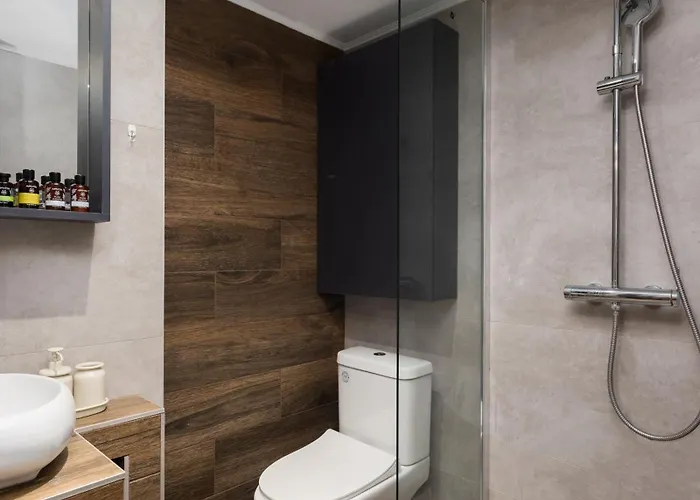 Modern Urban Loft Next To Center - By Nuvia Domus * Θεσσαλονίκη