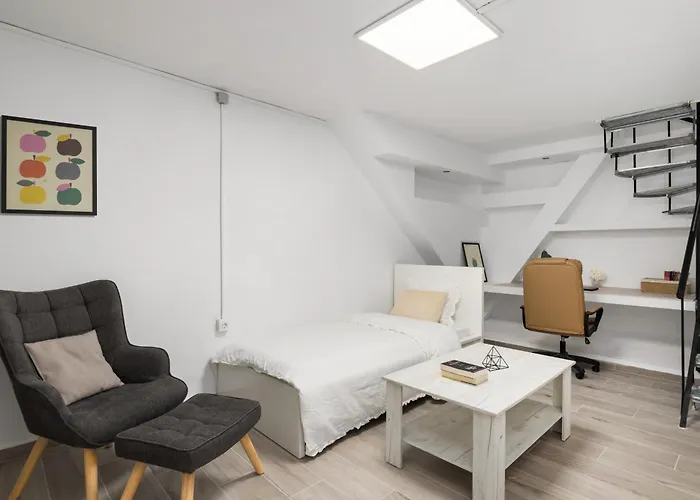 Daire Modern Urban Loft Next To Center - By Nuvia Domus Selanik